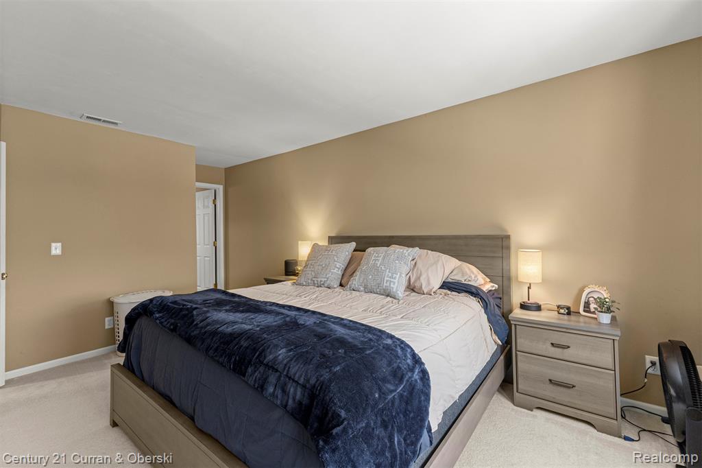 23018 Fairlane Boulevard, Woodhaven, MI 48183 — Photo 14