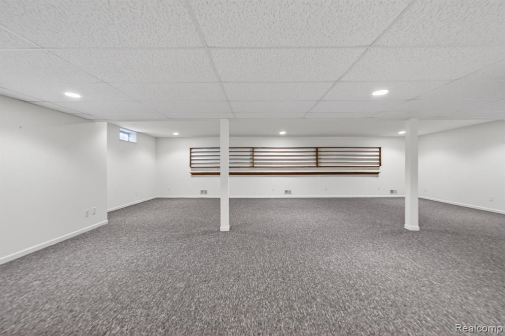 100 Aberdeen Drive, 36, Flushing, MI 48433 — Photo 43