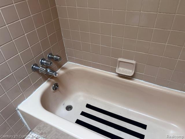 6423-25 EVERGREEN Road, Detroit, MI 48228 — Photo 7