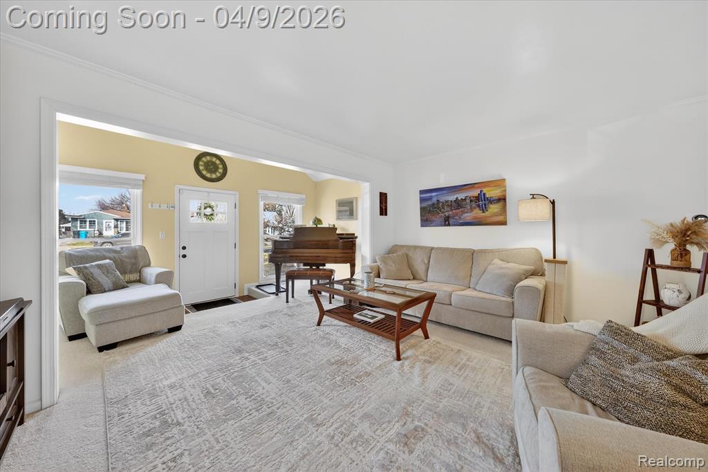 29100 Tawas Street, Madison Heights, MI 48071 — Photo 9