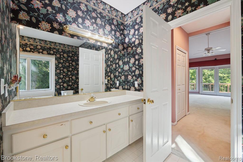 770 LAKEWOOD Drive, Rochester Hills, MI 48309 — Photo 28