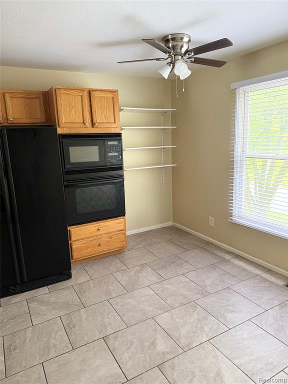 65 W Euclid Street, 2, Detroit, MI 48202 — Photo 9
