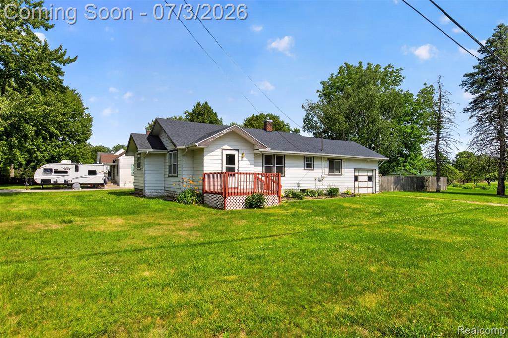 4322 Baker Road, Bridgeport, MI 48722