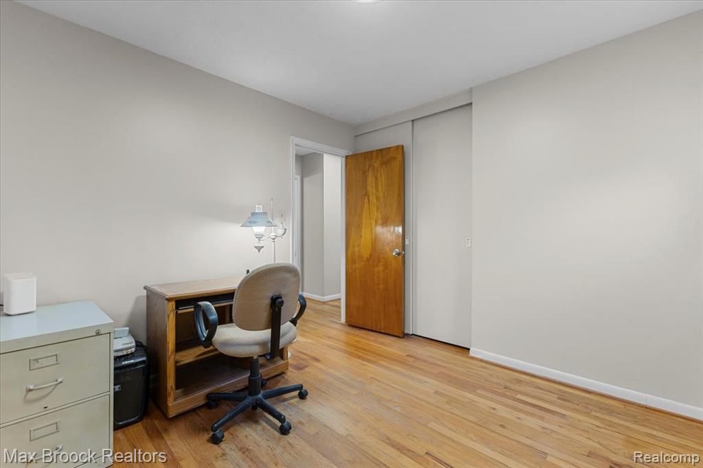 4514 Thorncroft Avenue, Royal Oak, MI 48073 — Photo 14