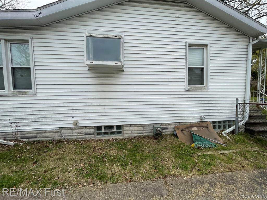 6184 Guilford Street, Detroit, MI 48224 — Photo 7