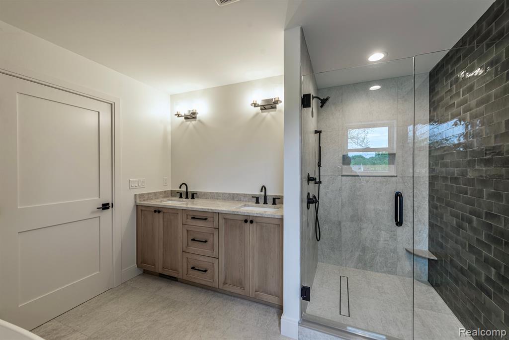 4107 Devon, Royal Oak, MI 48073 — Photo 15
