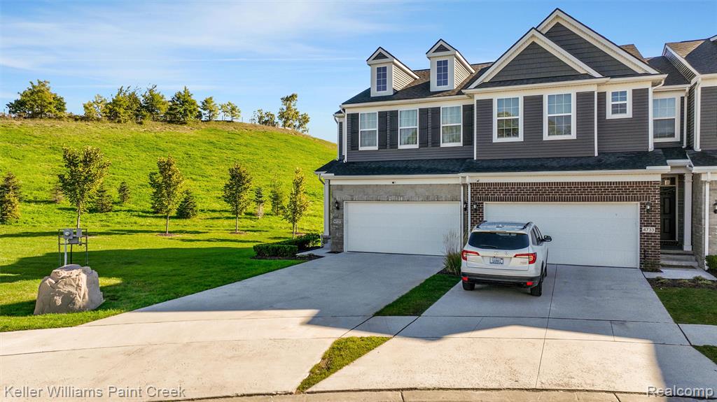 4727 Broomfield Way, Lake Orion, MI