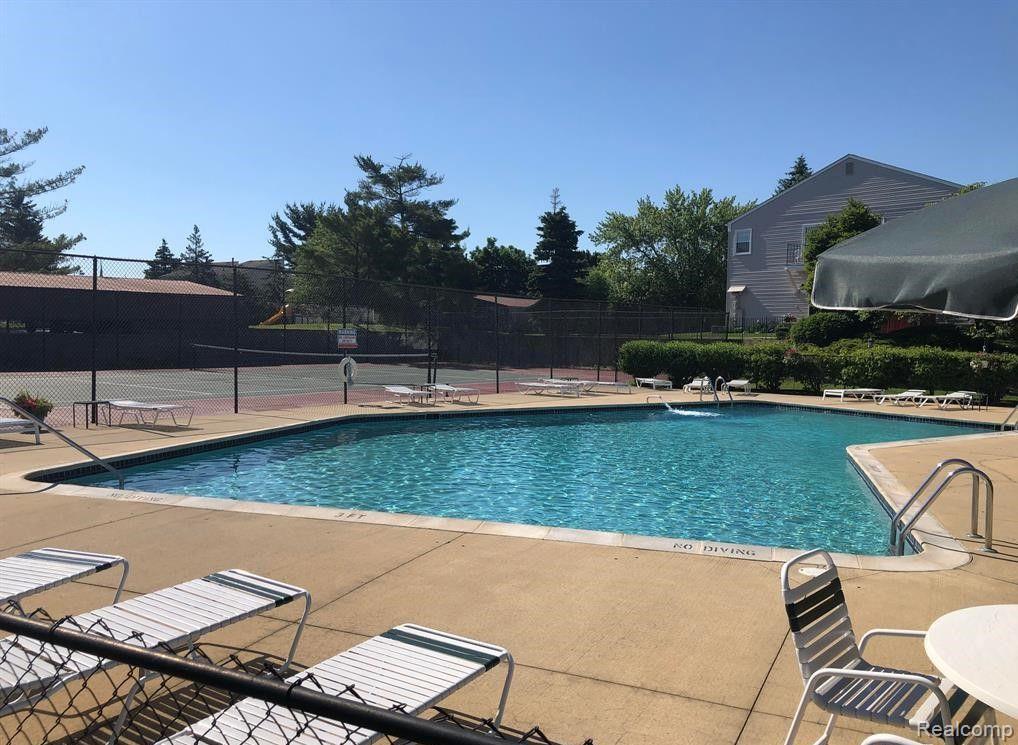 23619 STONEHENGE Boulevard, Novi, MI — Photo 20