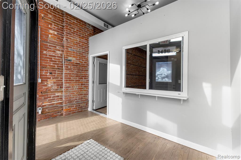 1438 Michigan Ave - Photo 5