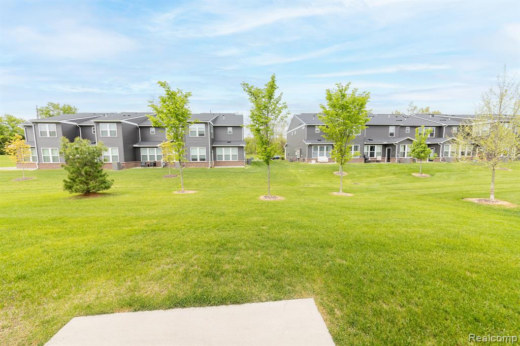 4878 BROOMFIELD Way, Lake Orion, MI — Photo 26