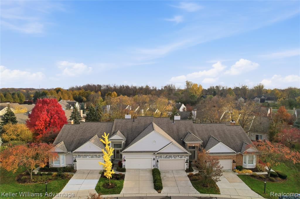 39469 Edgewater Drive, Northville, MI 48168 — Photo 33