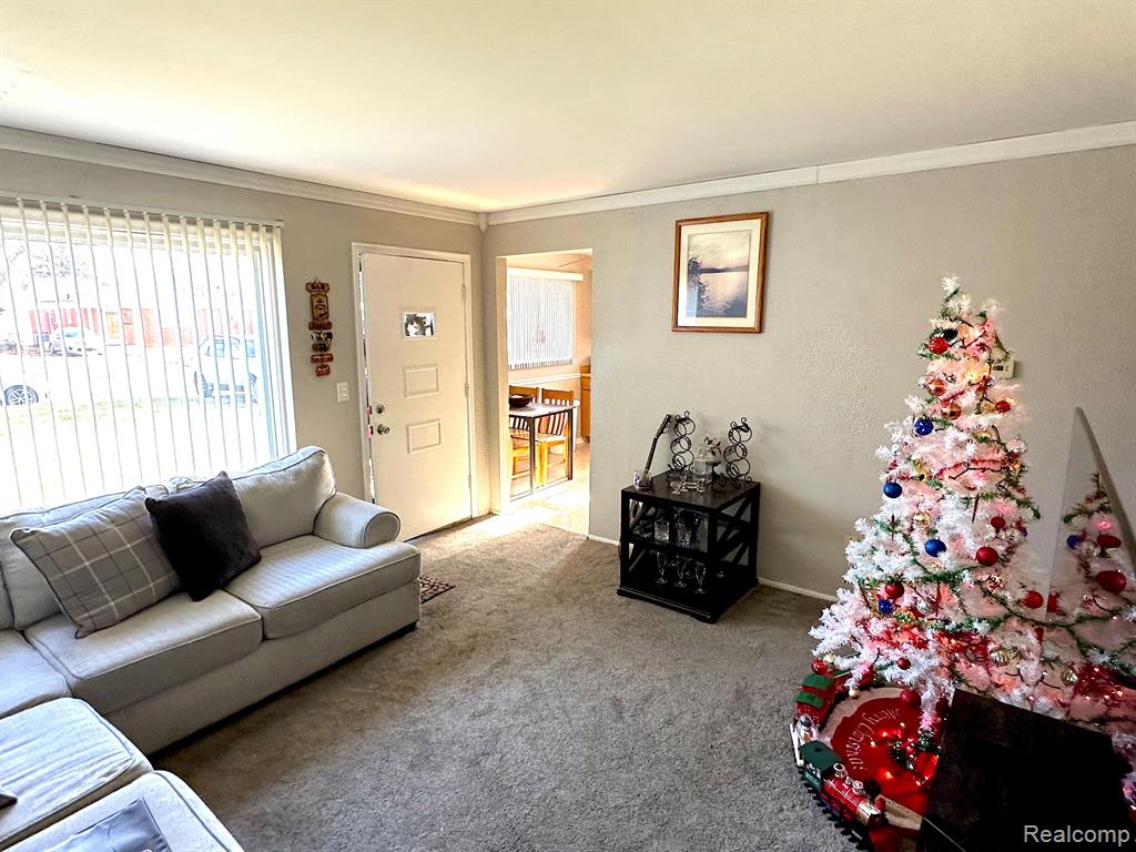 4992 MCKINLEY Street, Dearborn Heights, MI 48125 — Photo 14