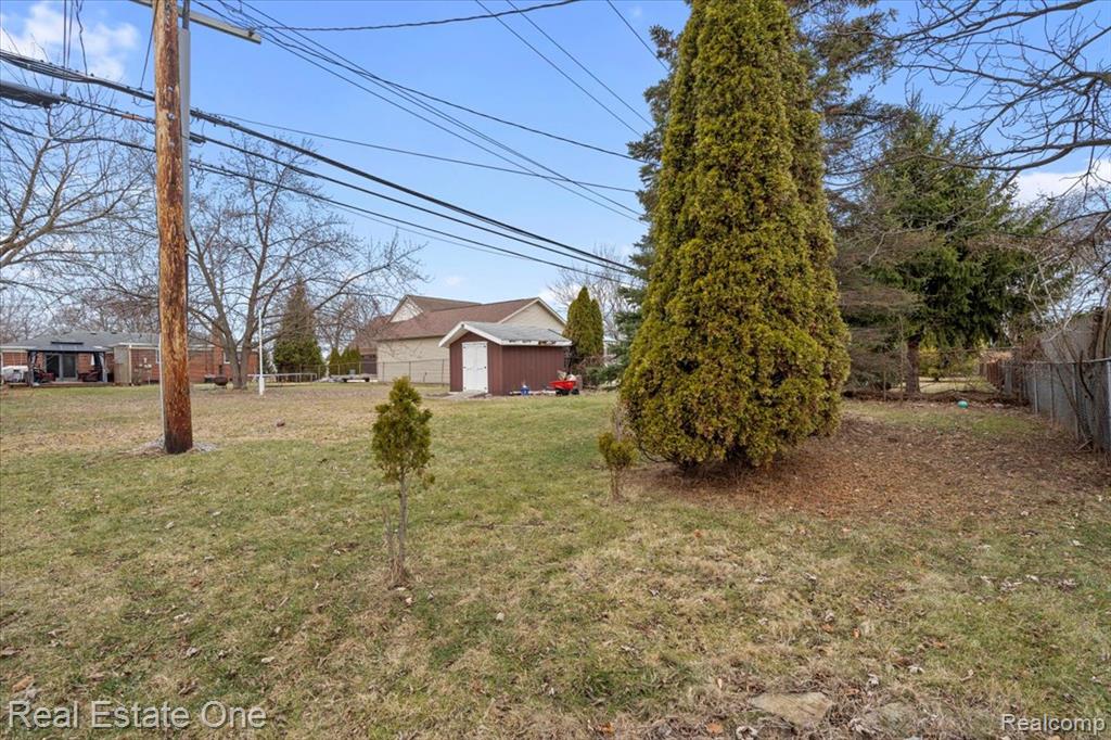 17469 Poplar Street, Riverview, MI 48193 — Photo 27