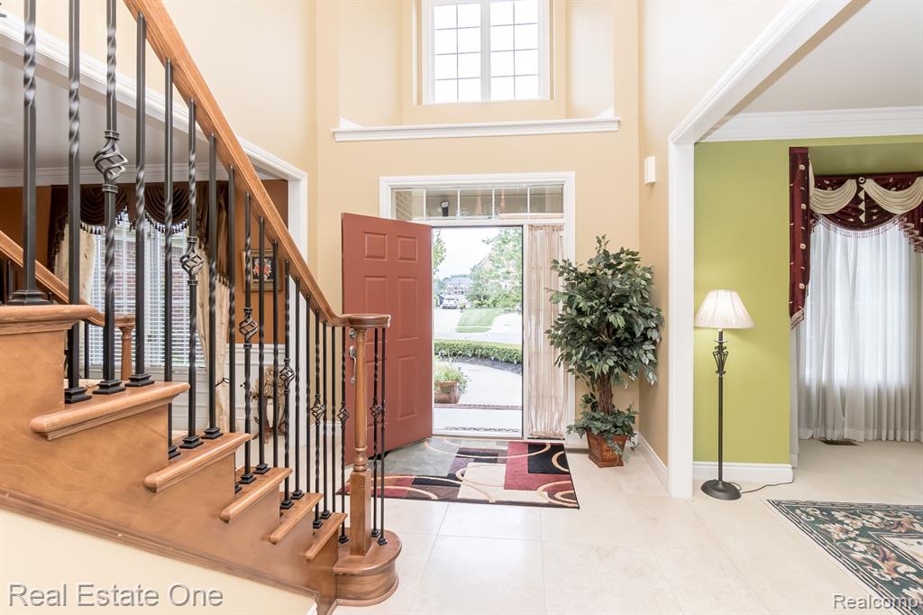 18090 Peninsula Way, Northville, MI 48168 — Photo 18