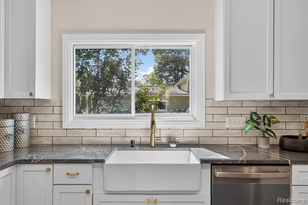 714 Atlantic Street, Milford, MI 48381 — Photo 19