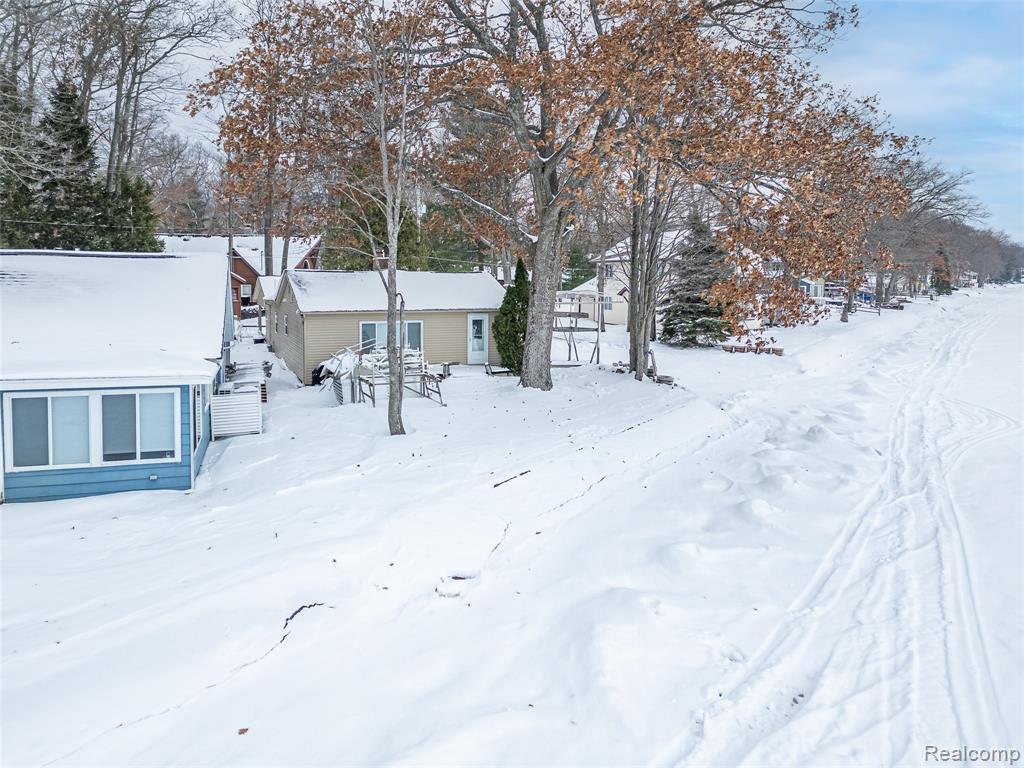 328 Sheridan Drive, Prudenville, MI 48651 — Photo 63