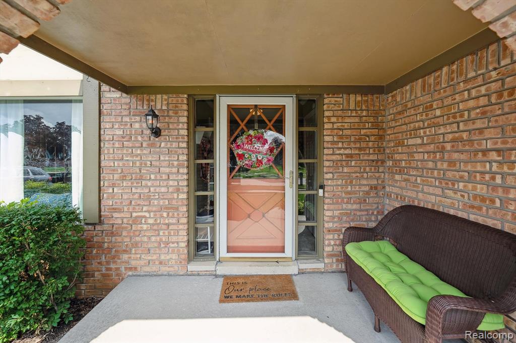 6900 Woonsocket Street, Canton, MI 48187 — Photo 5