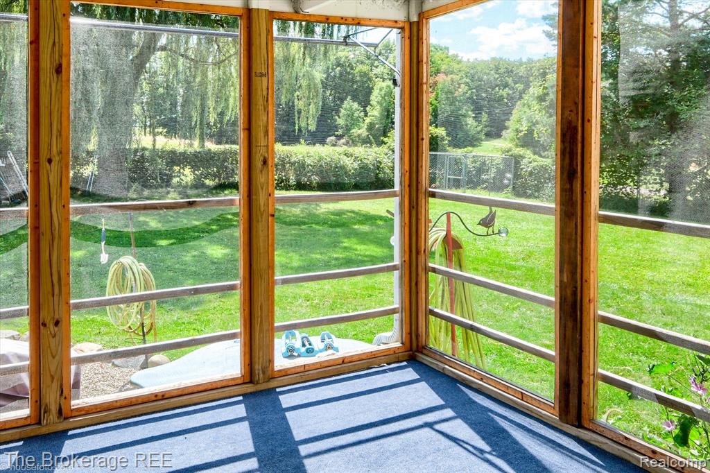9050 E Bristol Road, Davison, MI 48423 — Photo 32
