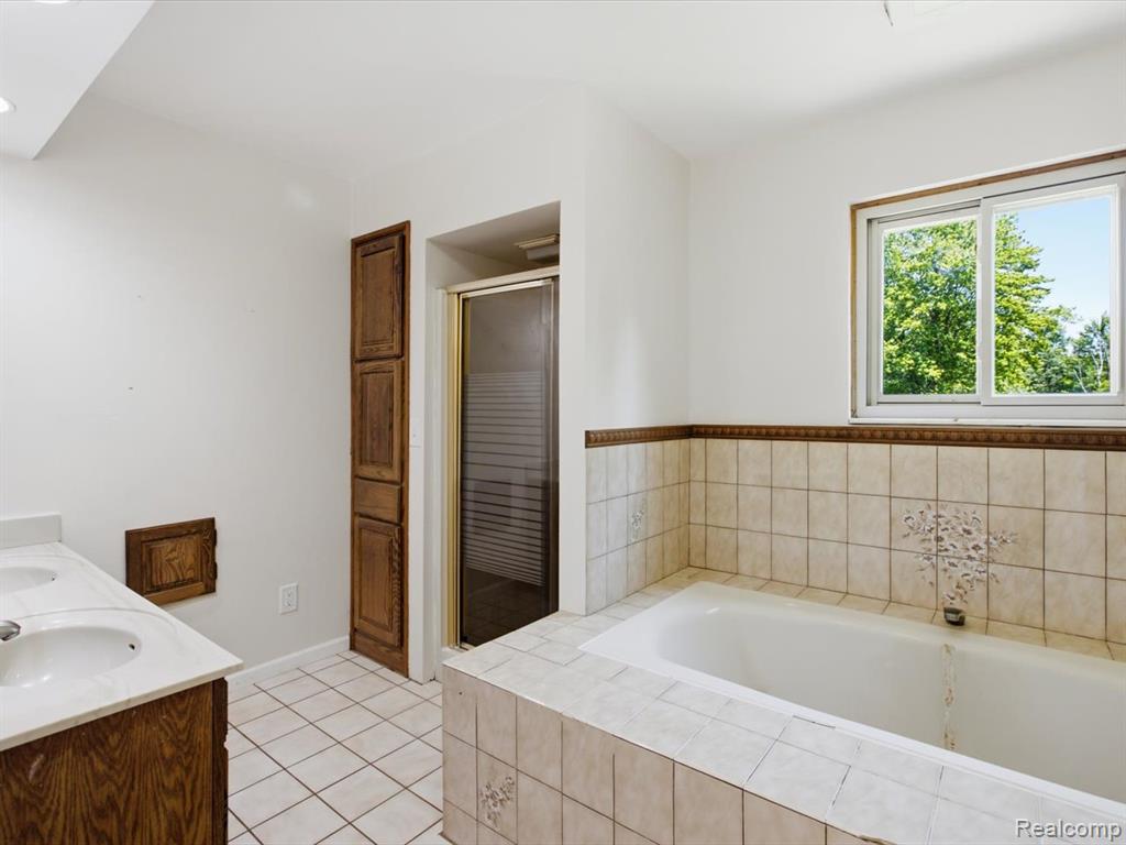2861 Church Road, Columbus, MI — Photo 23