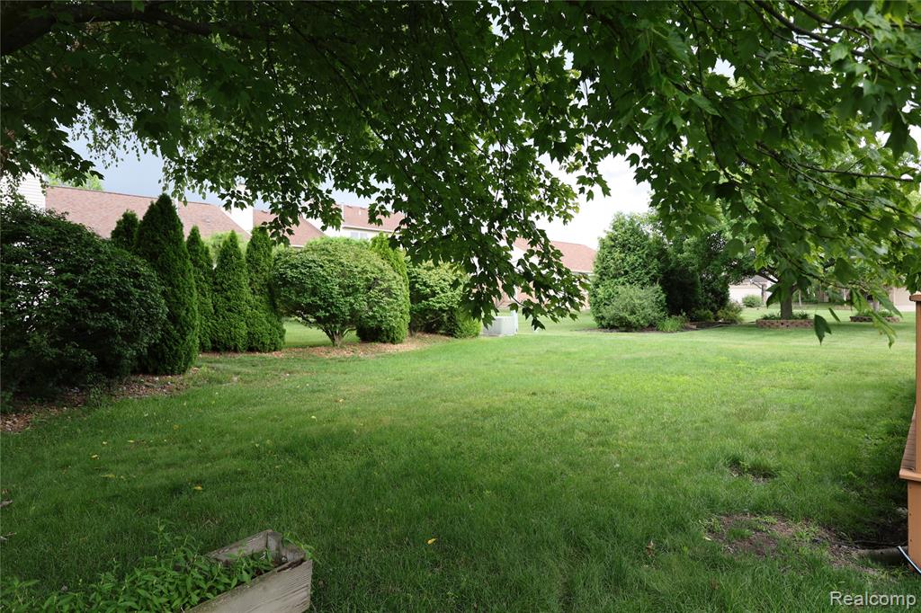 3361 Milcroft Court, Canton, MI 48188 — Photo 37