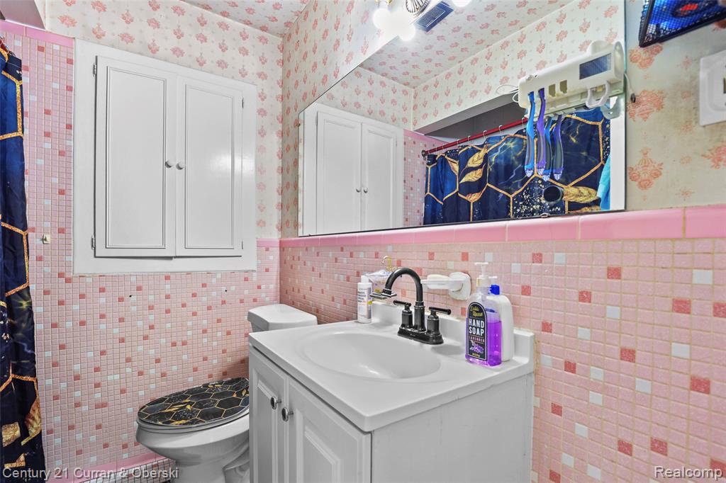 4155 Syracuse Street, Dearborn Heights, MI 48125 — Photo 8