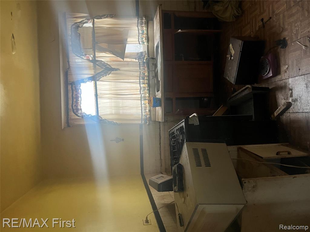 2559 Helen Street, Detroit, MI 48207 — Photo 8