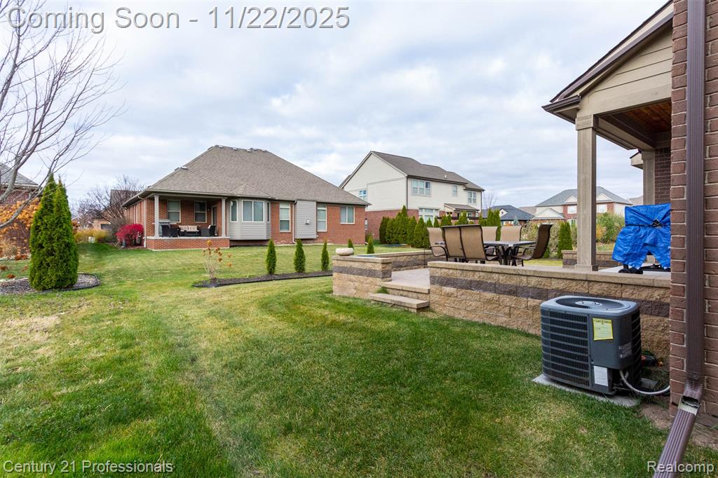 43835 Pheasant Lane, Clinton Twp, MI 48038 — Photo 40