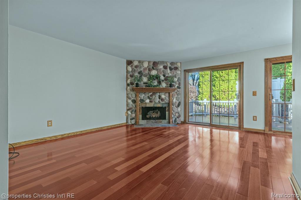 958 New Haven Court, Northville, MI 48167 — Photo 9