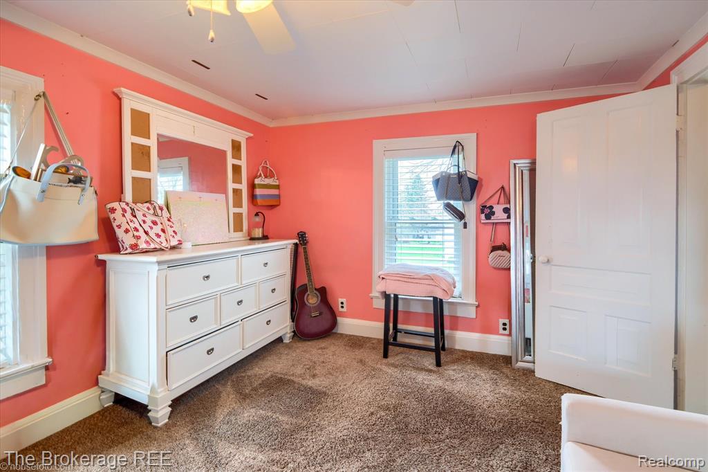 203 Sawyer Street, Grand Blanc, MI 48439 — Photo 38