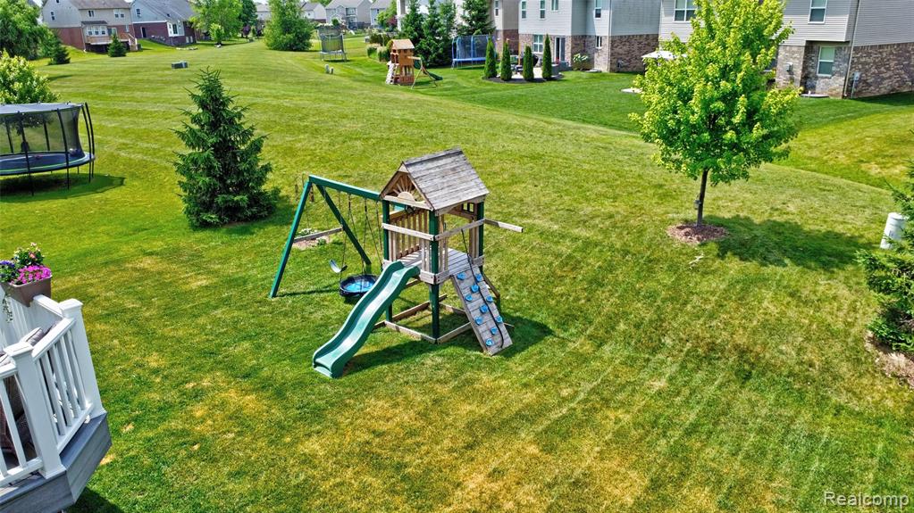 28545 Cottage Lane, New Hudson, MI 48165 — Photo 49