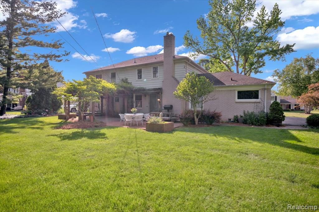 5116 Mohr Valley Lane, Bloomfield Hills, MI 48304 — Photo 28