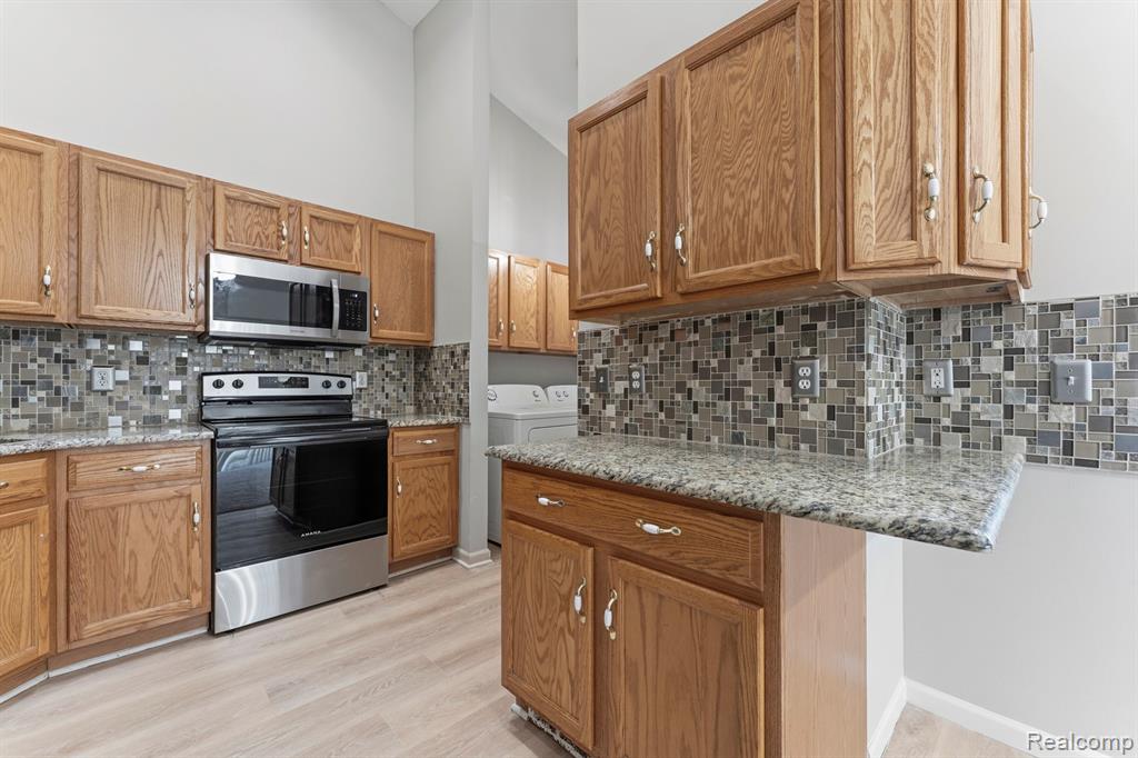 23449 Reading Court, Trenton, MI 48183 — Photo 8