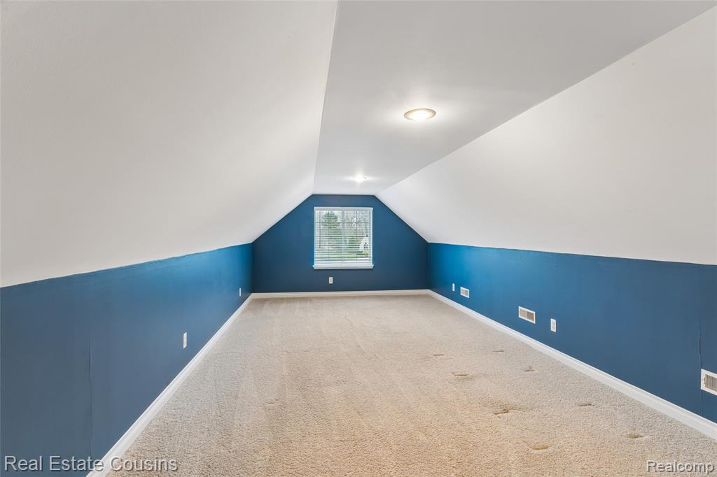 1520 NE Eden Gardens Drive S, Fenton, MI 48430 — Photo 21