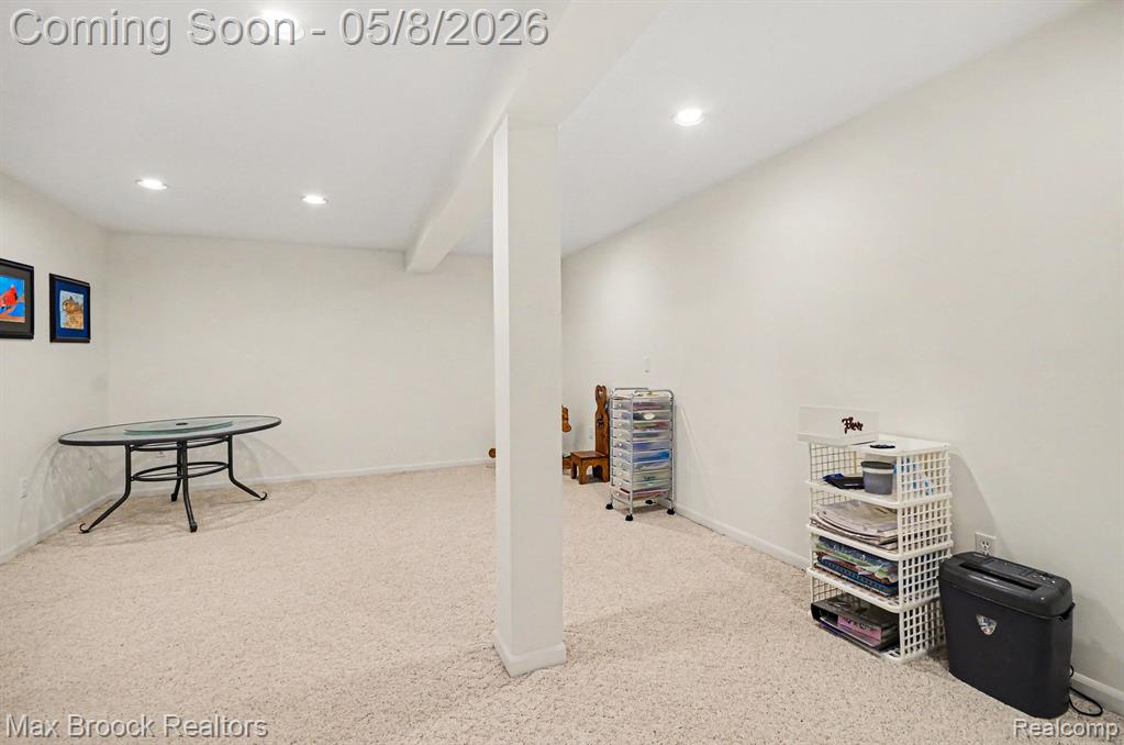 5824 Clearview Drive, Troy, MI 48098 — Photo 39