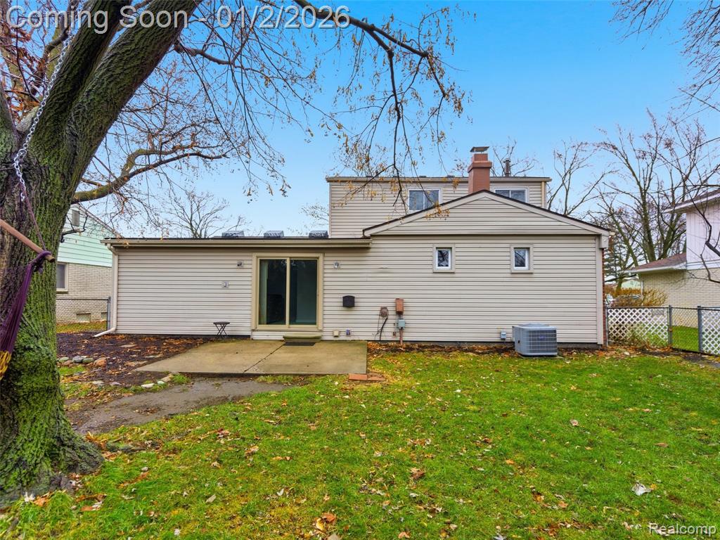 8967 Briarwood Drive, Plymouth, MI 48170 — Photo 38