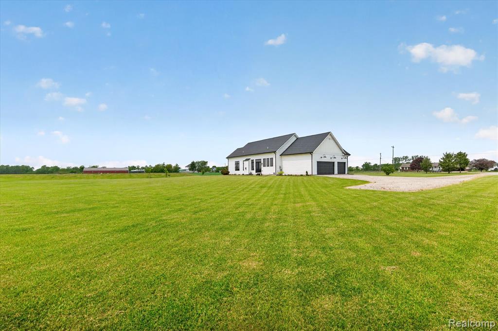 2170 E Labo Road, Carleton, MI 48117 — Photo 42