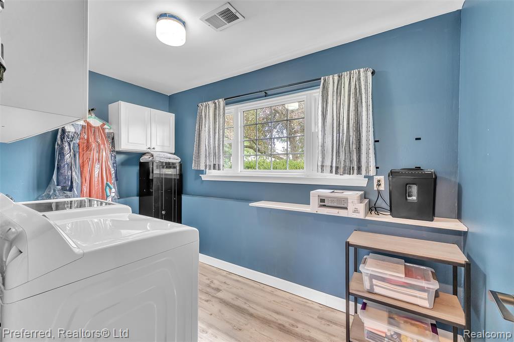 7363 Hideaway Drive, Ypsilanti, MI 48197 — Photo 30