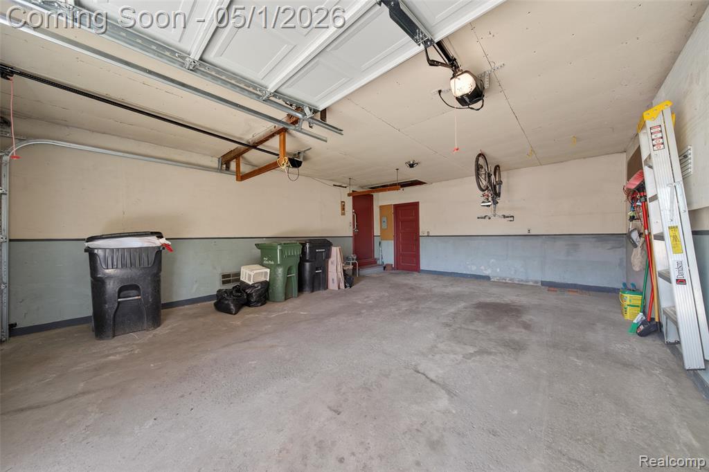 9424 Allen Road, Allen Park, MI 48101 — Photo 18