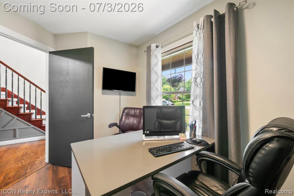 11016 Pembrooke Circle, South Lyon, MI 48178 — Photo 17