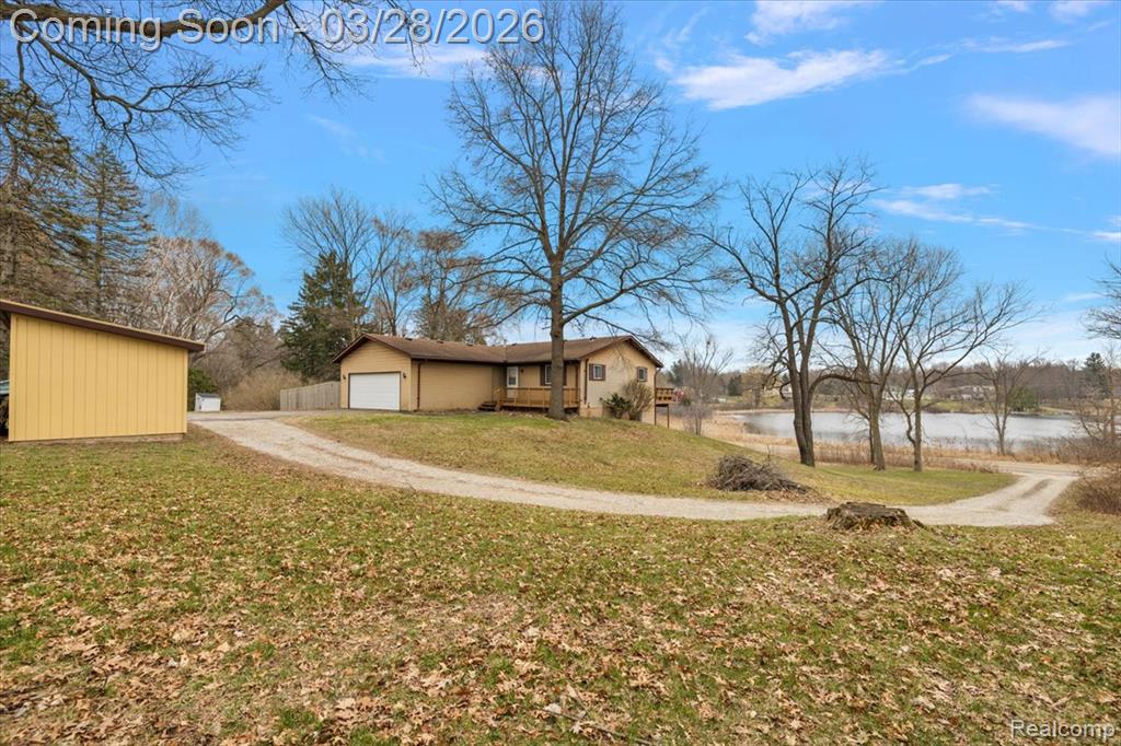6210 Tripp Road, Holly, MI 48442 — Photo 4