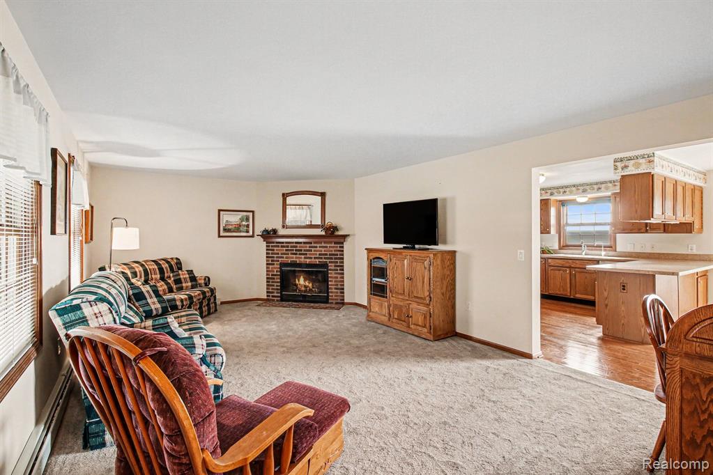 8806 Bergin Road, Howell, MI 48843 — Photo 6