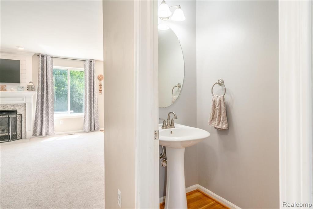 9193 E Walden Drive, Belleville, MI 48111 — Photo 34