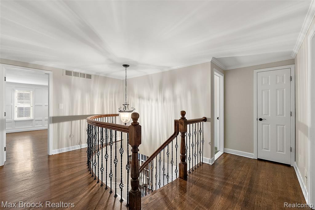 4627 Sunningdale Drive, Bloomfield Hills, MI 48302 — Photo 15