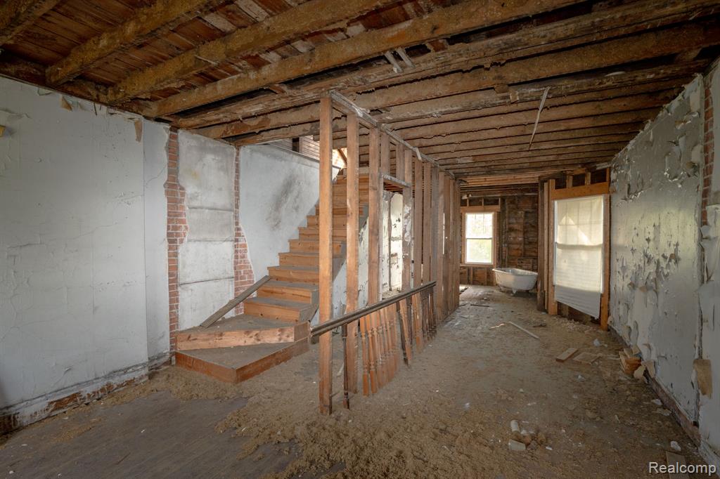 7246 Saint Paul Street, Detroit, MI 48214 — Photo 21