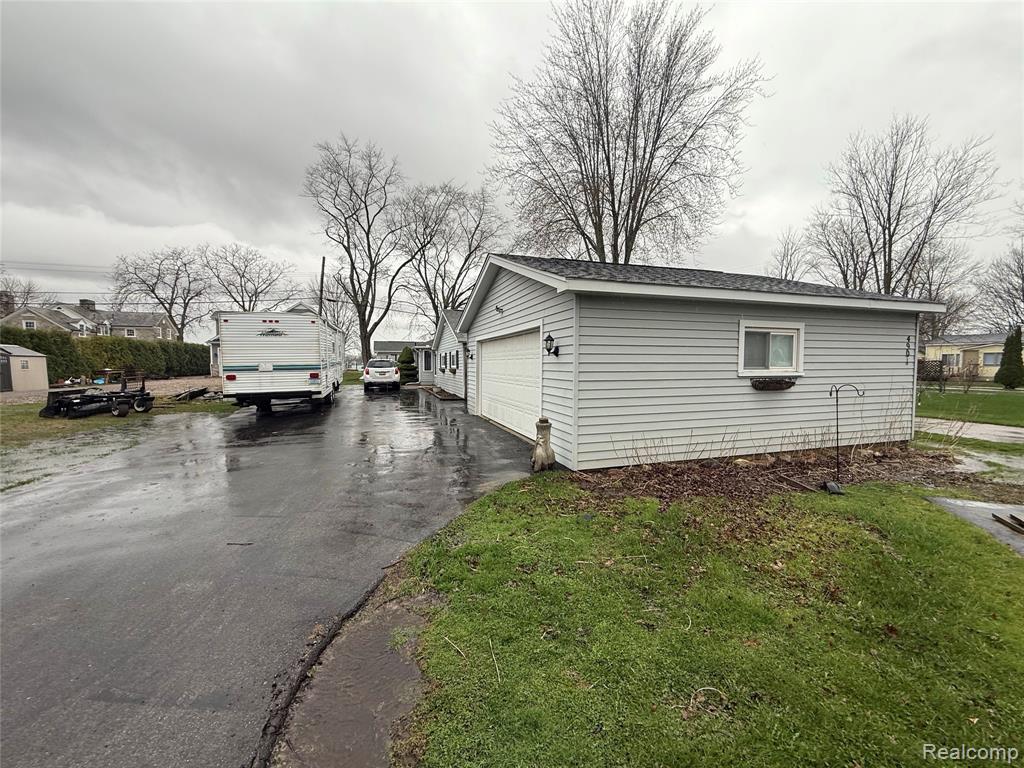 4901 Pointe Tremble Road, Algonac, MI 48001 — Photo 5