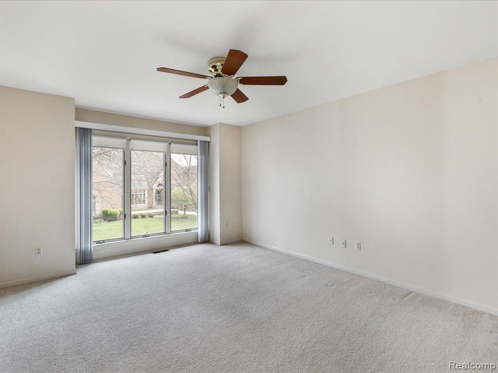 3744 RIVERVIEW TERRACE N, East China, MI — Photo 31
