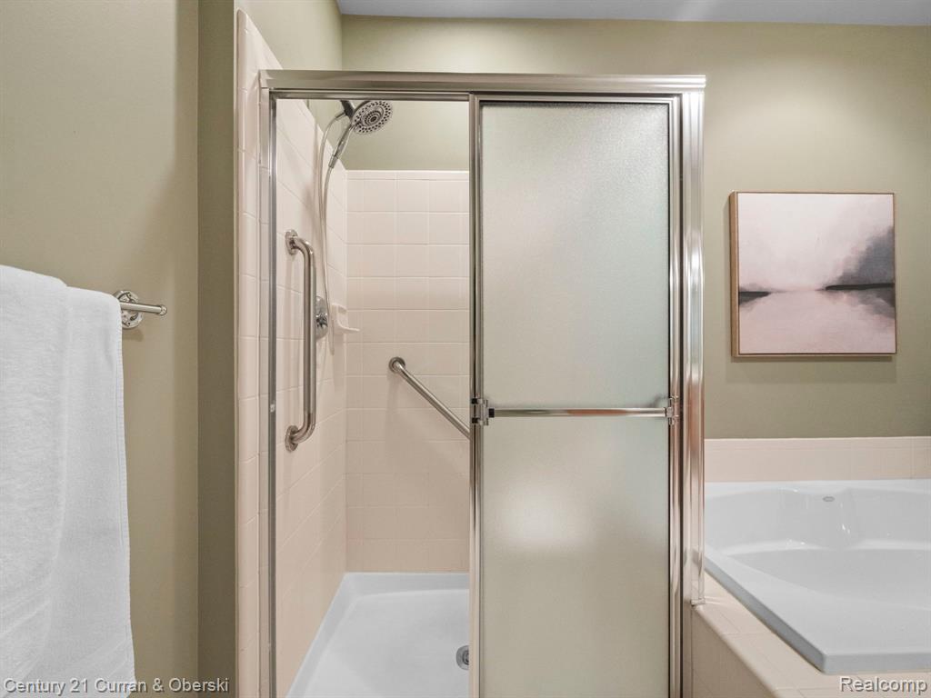 16585 LYONHURST Circle, 115, Northville, MI 48168 — Photo 30