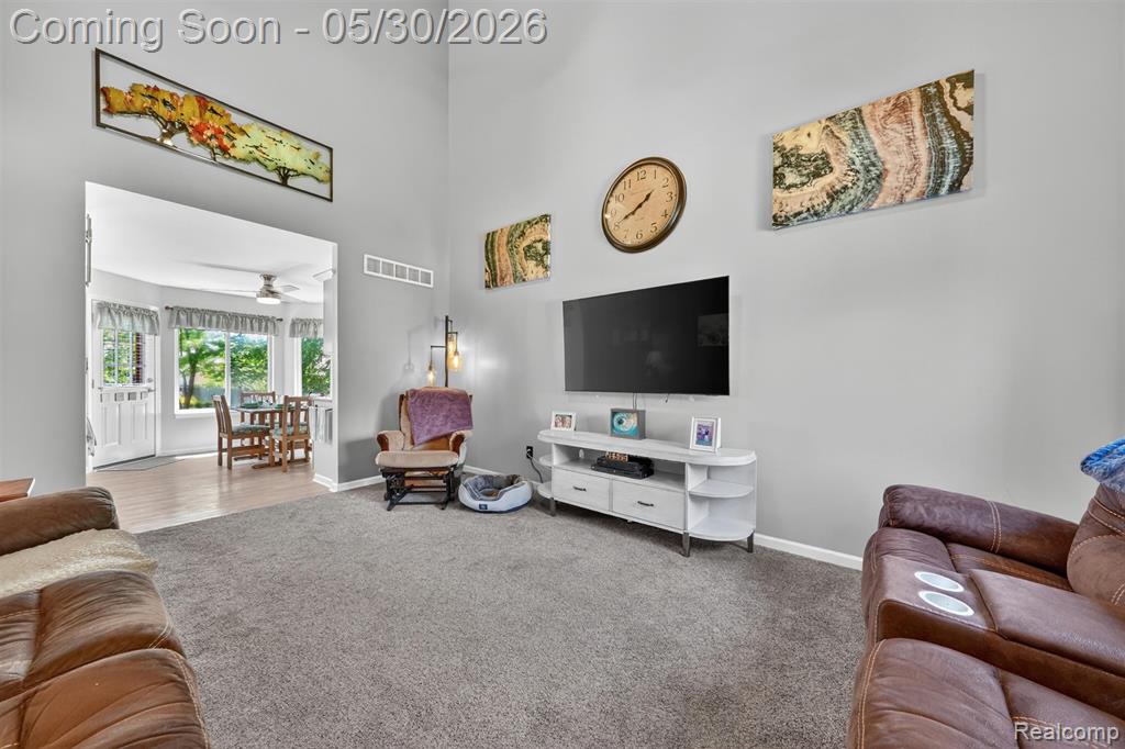 18364 Beechwood Street, Roseville, MI 48066 — Photo 9