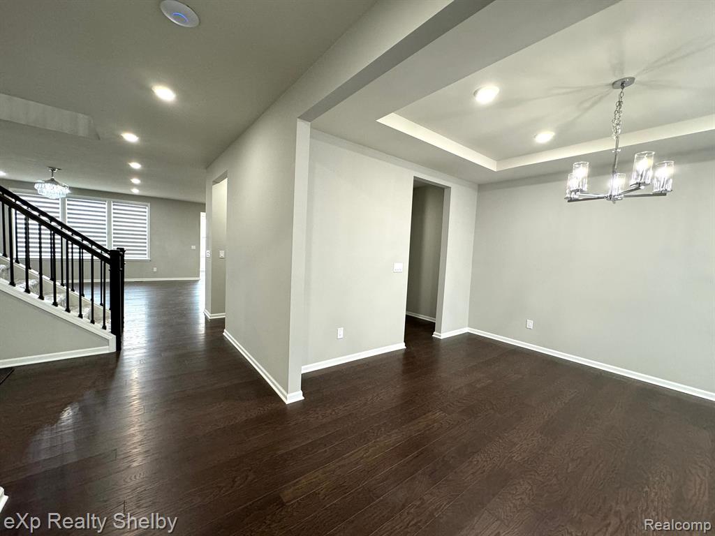 49477 Hummel Dr, Macomb, MI 48044 — Photo 3