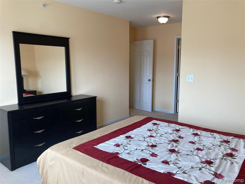 39837 Rockcrest Circle, Northville, MI — Photo 27
